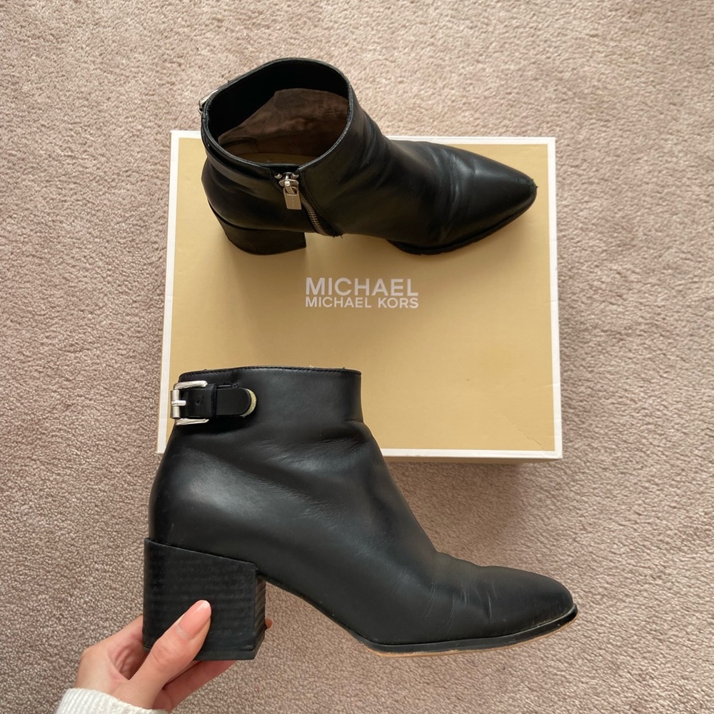 Michael Kors Chelsea Boots